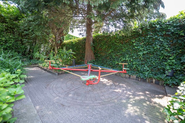 Medium property photo - Eikenlaan 9, 4731 CP Oudenbosch